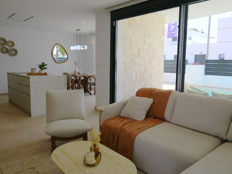 Villa for Sale in Dolores, Alicante 14