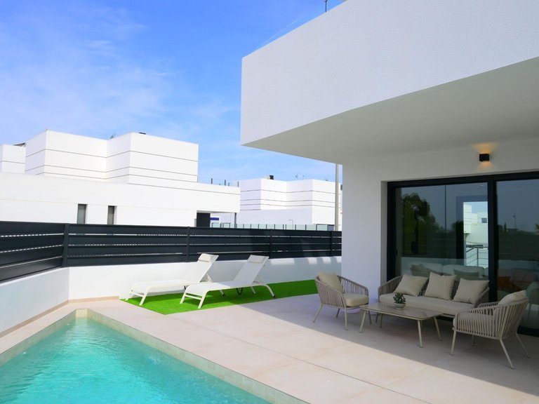 Villa for Sale in Dolores, Alicante 7