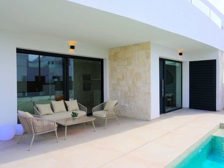 Villa for Sale in Dolores, Alicante 9