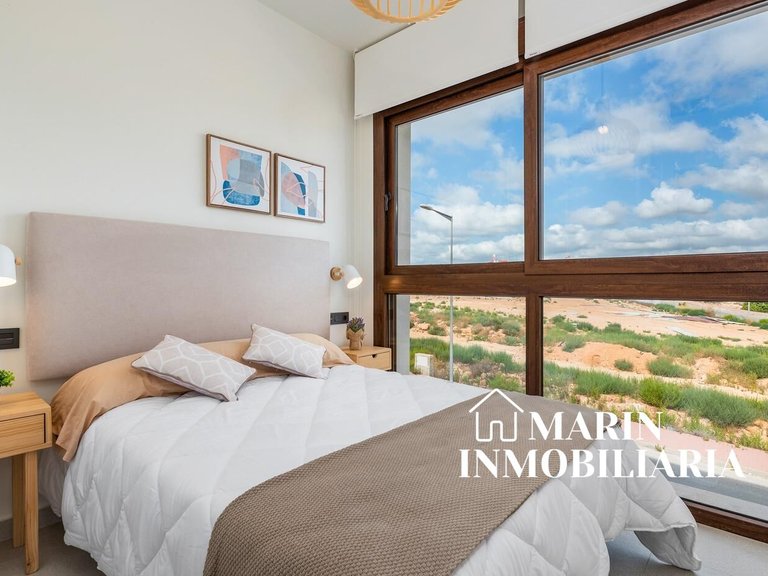 Villa for Sale in Torrevieja, Alicante 11