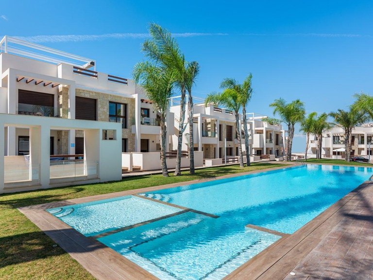 Villa for Sale in Torrevieja, Alicante 2