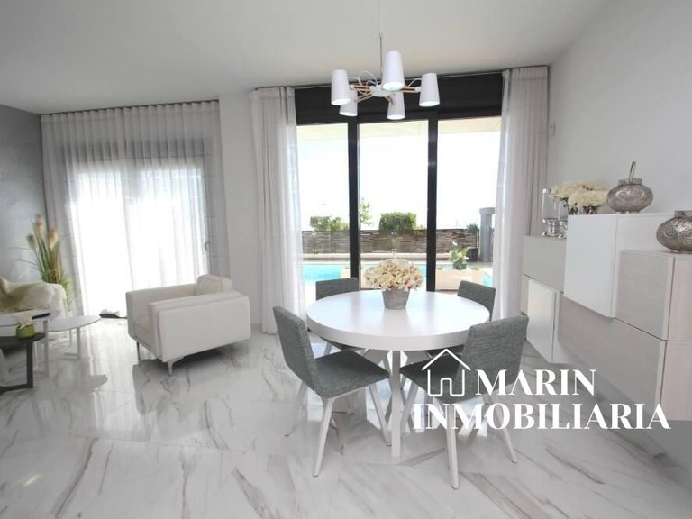 Villa for Sale in San Miguel De Salinas, Alicante 13