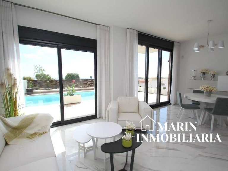 Villa for Sale in San Miguel De Salinas, Alicante 19