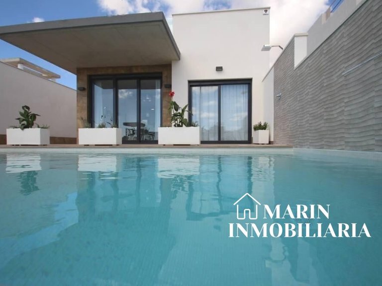 Villa for Sale in San Miguel De Salinas, Alicante 2