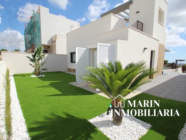 Villa for Sale in San Miguel De Salinas, Alicante 5