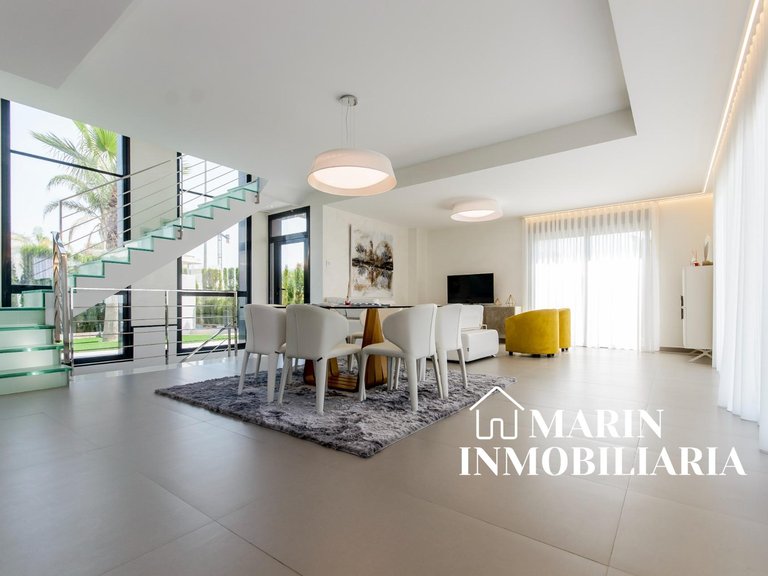 Villa for Sale in Orihuela Costa, Alicante 11