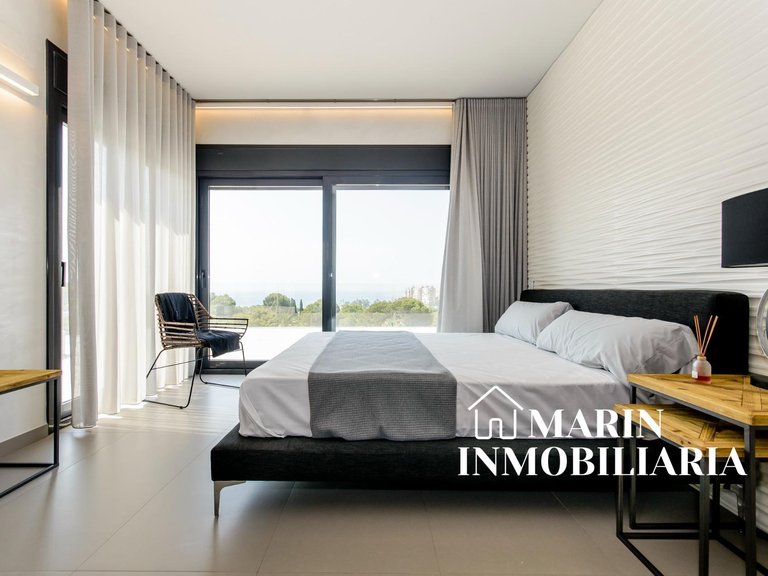 Villa for Sale in Orihuela Costa, Alicante 29