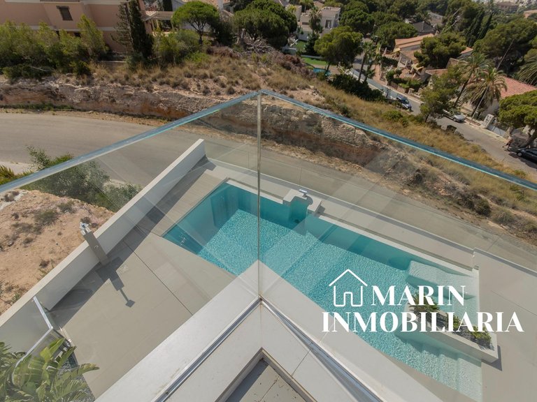 Villa for Sale in Orihuela Costa, Alicante 32