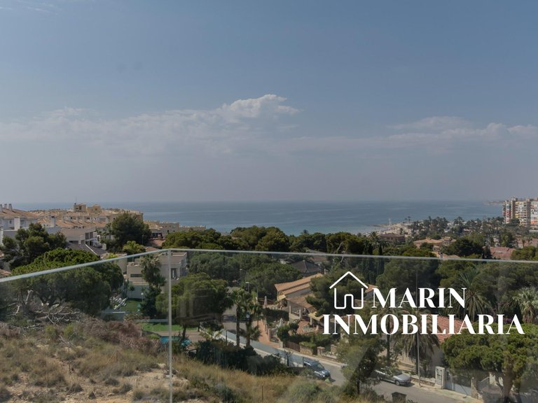 Villa for Sale in Orihuela Costa, Alicante 37