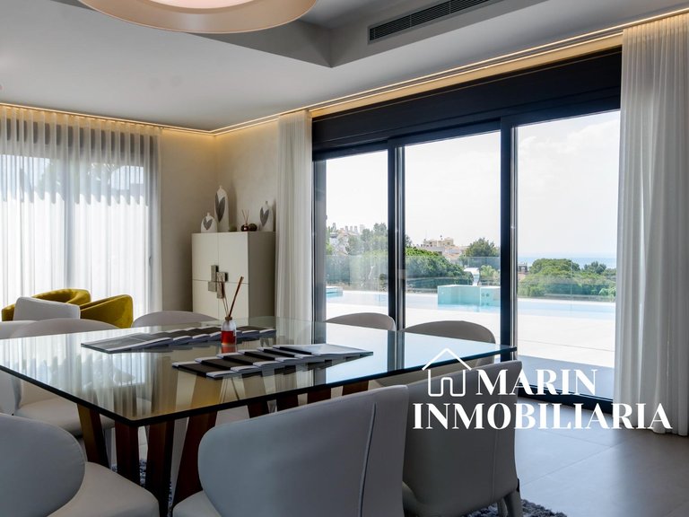 Villa for Sale in Orihuela Costa, Alicante 6