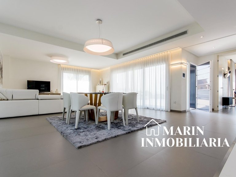 Villa for Sale in Orihuela Costa, Alicante 9