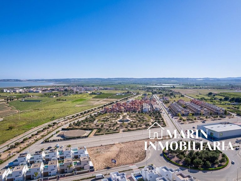 Villa for Sale in Los Montesinos, Alicante 39