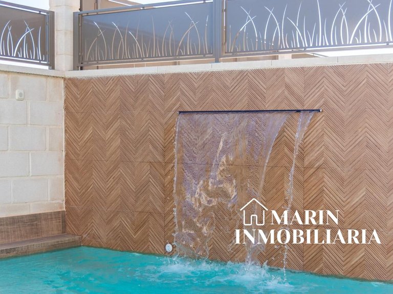 Villa for Sale in Los Montesinos, Alicante 5