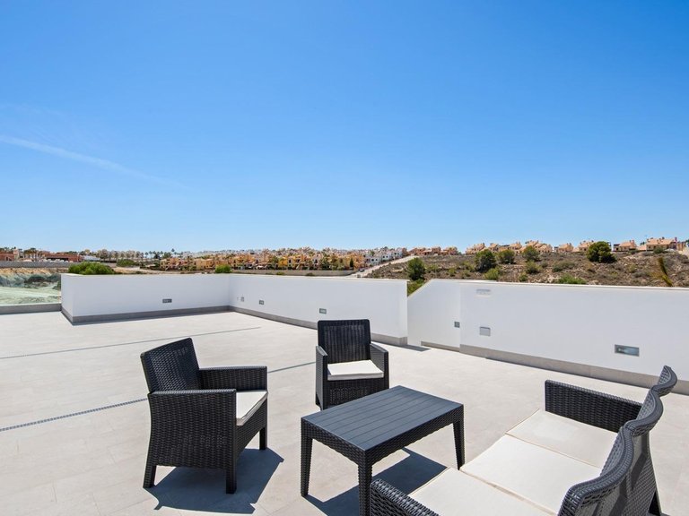 Villa for Sale in Algorfa, Alicante 47