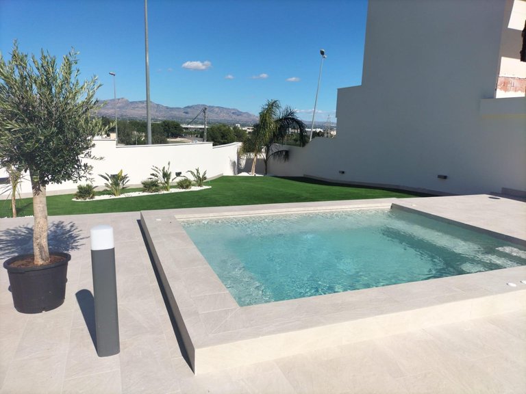 Town House for Sale in Cox, Alicante 1