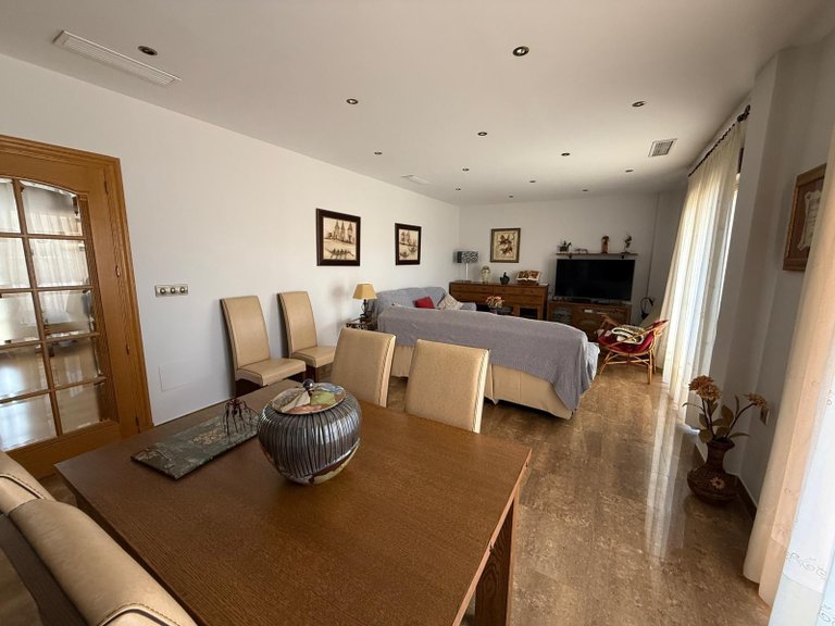 Villa for Sale in Almoradi, Alicante 18