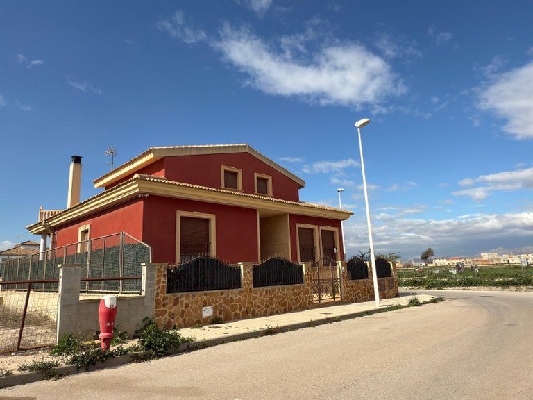 Villa for Sale in Almoradi, Alicante 2