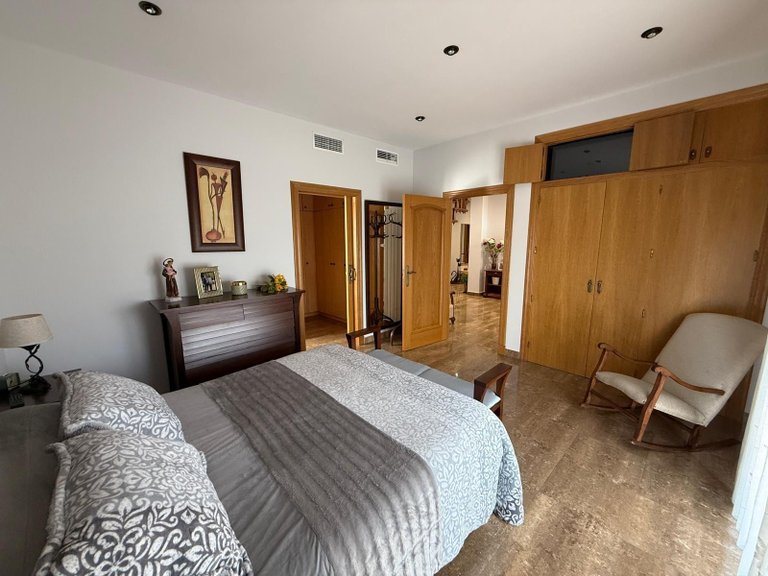 Villa for Sale in Almoradi, Alicante 23