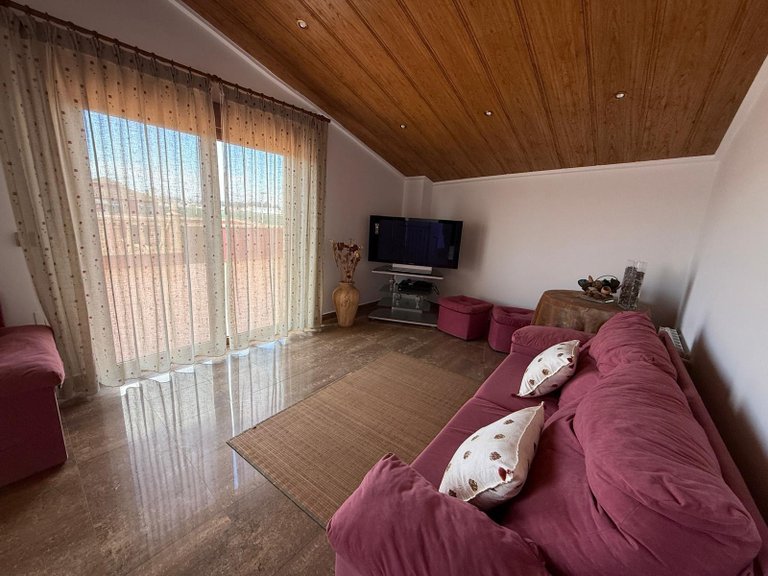 Villa for Sale in Almoradi, Alicante 32