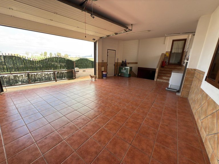 Villa for Sale in Almoradi, Alicante 38