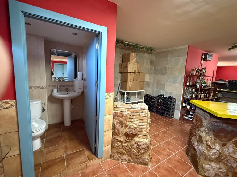 Villa for Sale in Almoradi, Alicante 39