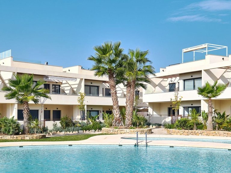 Villa for Sale in Torrevieja, Alicante 1