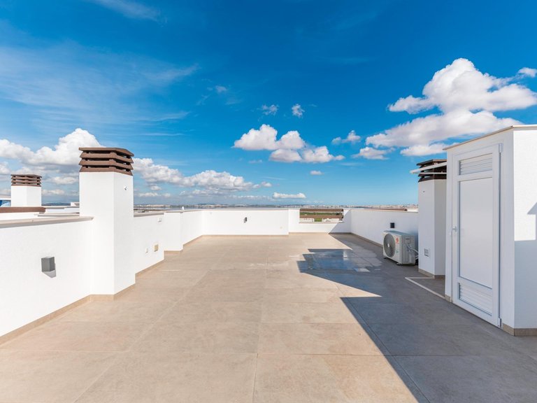 Villa for Sale in Torrevieja, Alicante 14