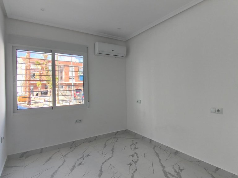 Villa for Sale in San Pedro Del Pinatar, Murcia 18