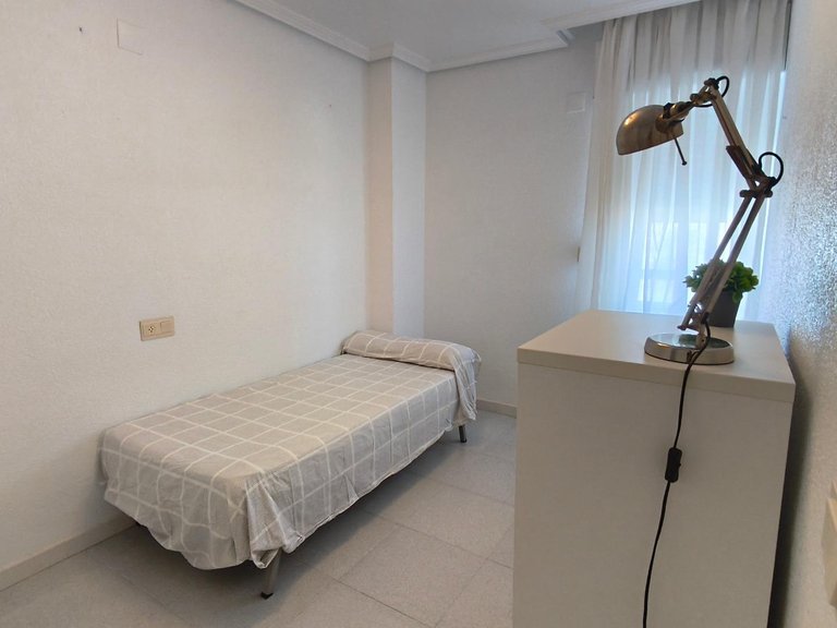 Apartment for Sale in Elche, Alicante 12
