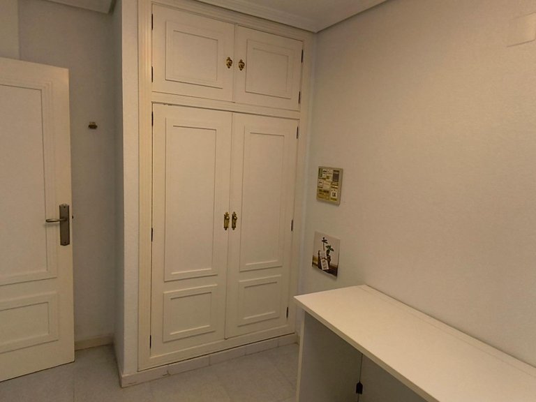 Apartment for Sale in Elche, Alicante 25