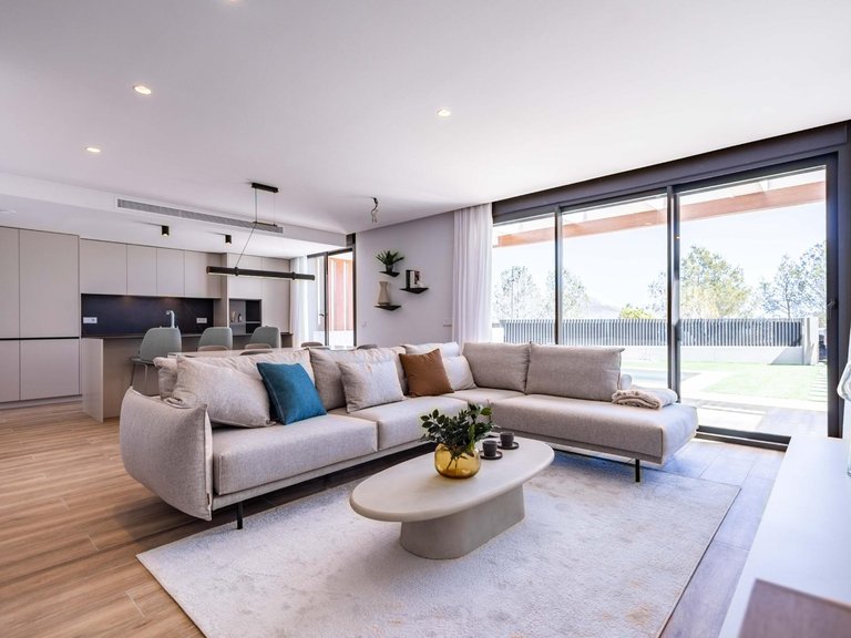 Villa for Sale in Polop, Alicante 11