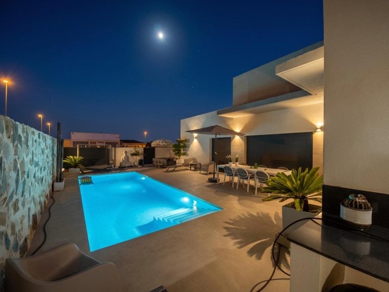 Villa for Sale in Daya Nueva, Alicante 20