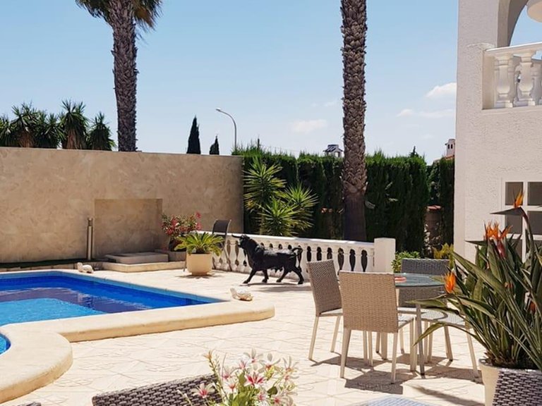 Villa for Sale in Rojales, Alicante 5
