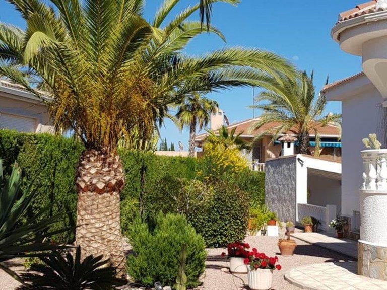 Villa for Sale in Rojales, Alicante 9