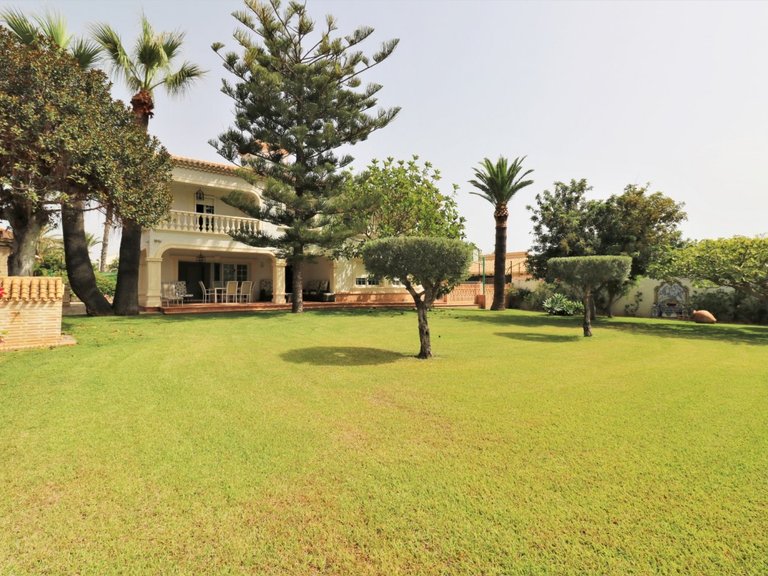 Villa for Sale in Orihuela Costa, Alicante, 1