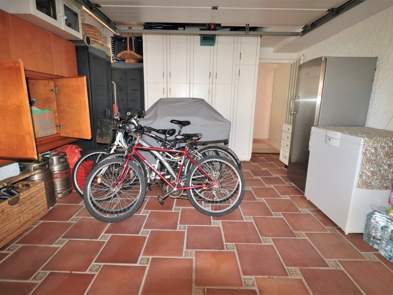 Villa for Sale in Orihuela Costa, Alicante, 46