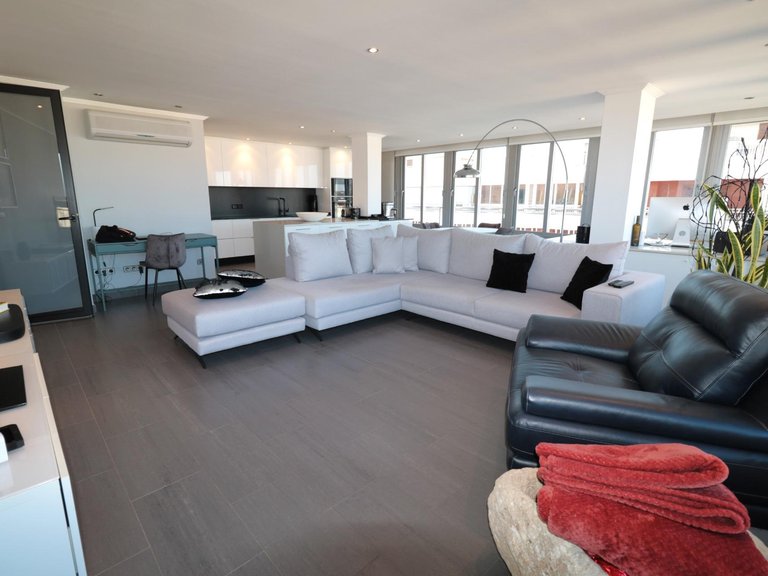 Penthouse for Sale in Torrevieja, Alicante, 1