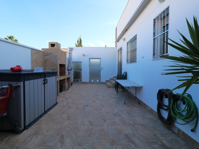 Villa for Sale in Torrevieja, Alicante, 7