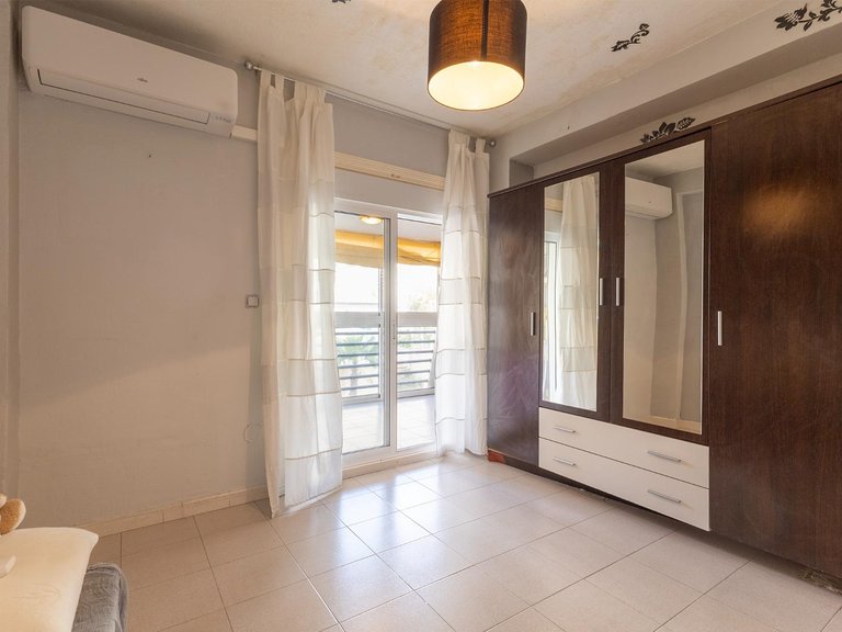 Apartment for Sale in Torrevieja, Alicante, 19