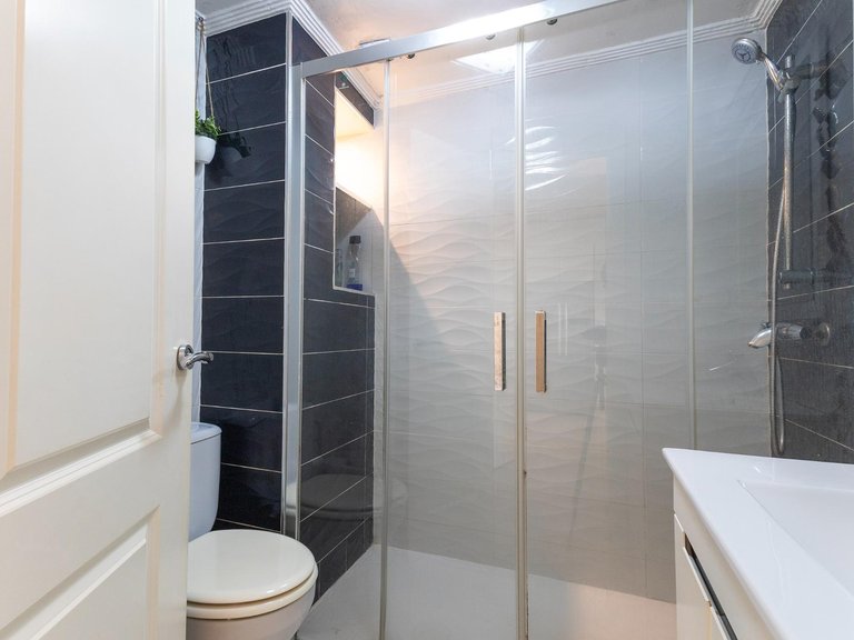 Apartment for Sale in Torrevieja, Alicante, 21