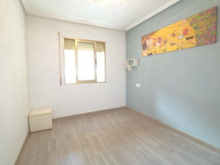 Apartment for Sale in Torrevieja, Alicante, 10