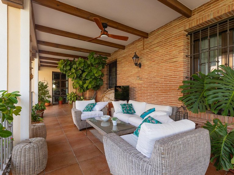 Villa for Sale in Torrevieja, Alicante, 13