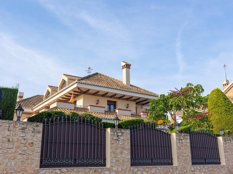 Villa for Sale in Torrevieja, Alicante, 4