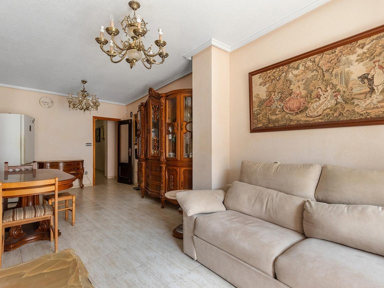 Apartment for Sale in Torrevieja, Alicante, 3
