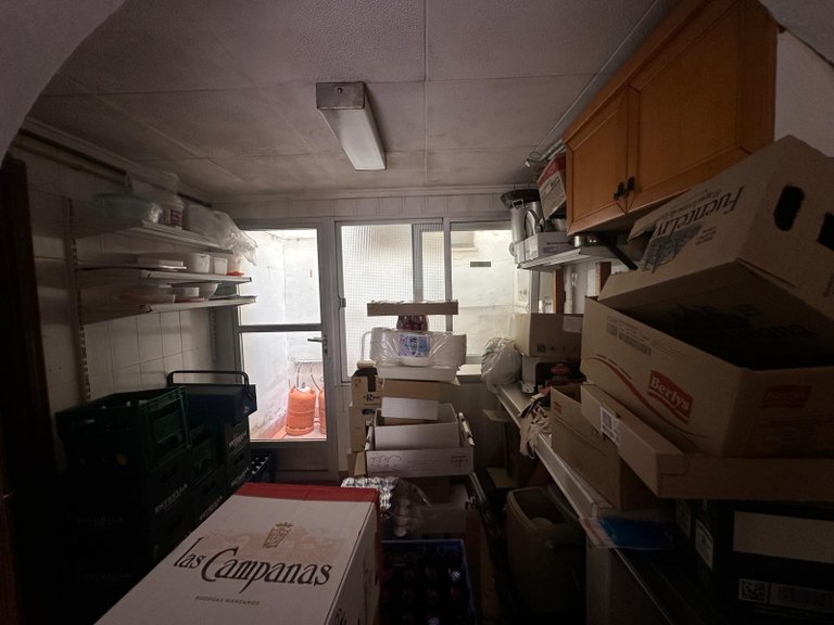 Commercial for Sale in Torrevieja, Alicante, 14