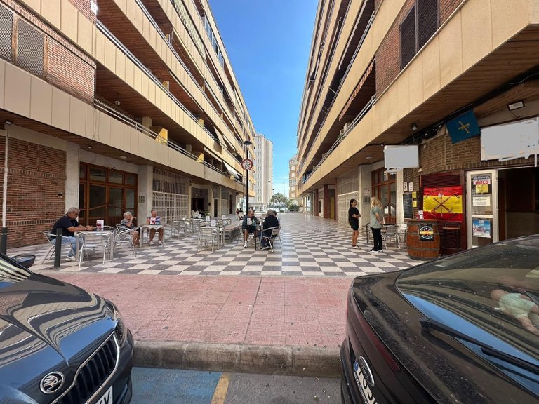 Commercial for Sale in Torrevieja, Alicante, 2