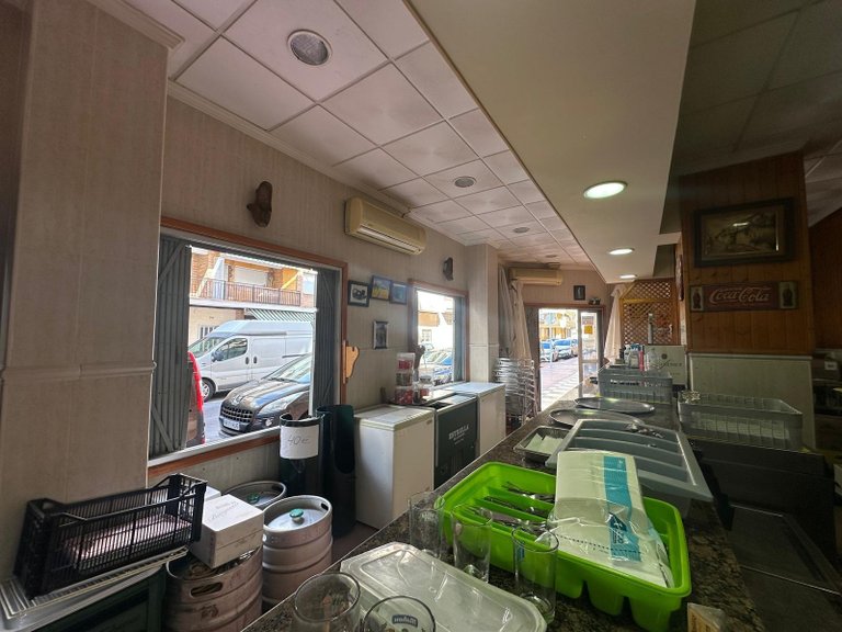 Commercial for Sale in Torrevieja, Alicante, 20