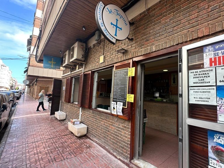 Commercial for Sale in Torrevieja, Alicante, 22
