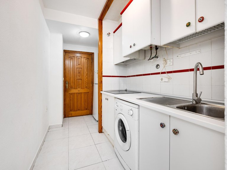 Apartment for Sale in Torrevieja, Alicante, 6