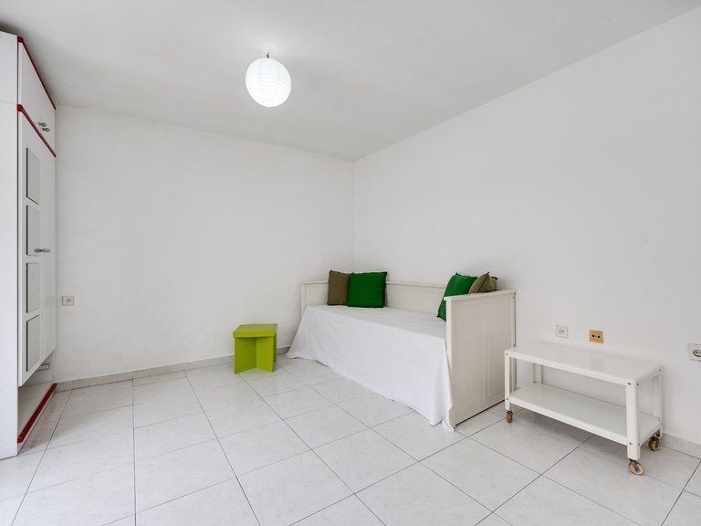 Apartment for Sale in Torrevieja, Alicante, 9